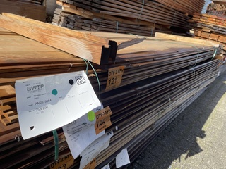 Ca. 40x Thermo Vuren Channelsiding, 18x142mm, lengte 360cm